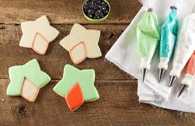 Then put these edible shimmers to use while we decorate some fabulous easter egg cookies using rolled fondant, frosting sheets, and royal icing. Easy Owl Cookies With A Star Cutter The Bearfoot Baker