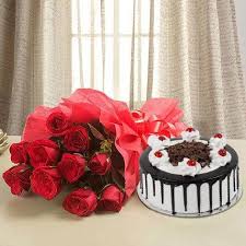 Birthday Cake And Flowers Online Delivery Order Online Cake And Flowers Delivery 10 Red Roses Black Forest Cake 500gm Cake2homes In 2020 Black Forest Cake Forest Cake 1st Birthday Cakes
