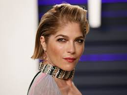 Actress selma blair captivated viewers of good morning america this week when she described her life with multiple sclerosis (ms) blair, 46, said some physicians had not taken her seriously at first when she described exhaustion and other symptoms, so in some ways, the diagnosis was welcome. Selma Blair Feared Doctors Would Think She Was Being Dramatic About Symptoms Before Ms Diagnosis The Independent The Independent