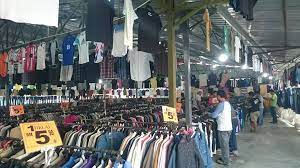Batu pahat (jawi:باتو ڤاهت) merupakan sebuah daerah di johor, malaysia. Big Bundle Bigbundle Cawangan Parit Raja Batu Pahat Facebook