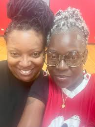 The Heart Breakfast ladies, Tara & Anikah, share their Cape Town Met  experience! From fabulous outfits (and a few malfunctions) to Anikah losing  her bet 💸 and an umbrella that never made