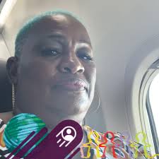 The youngest sibling is usually the most good looking and the smartest.