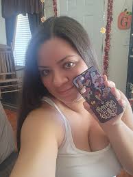 Hey guys it's me Huey, new phone who did😋