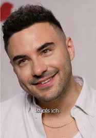 Vox First Dates Esther Thomas