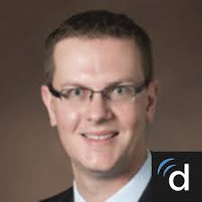 Orthopedic Surgeons near me in Allouez, WI