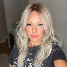 Tosha Daniel's Instagram, Twitter & Facebook