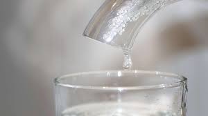 Morgens Warmes Wasser Trinken Das Passiert Mit Ihrem Korper Gesundheit