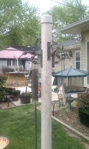 Bird Feeder Pulley System 99 Stunning Stand Bird House Ideas For Garden 99bestdecor Bird Feeder Poles Garden Bird Feeders Squirrel Proof Bird Feeders