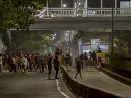 Urutan surat pendek yang dibaca dalam shalat tarawih di bulan ramadhan. Urutan Bacaan Surat Pendek Shalat Tarawih Dan Witir Indozone Id