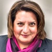 Sandra Klinger's Instagram, Twitter & Facebook