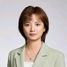 Crystal Tam's Instagram, Twitter & Facebook