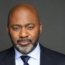 Robert Gaines III (@coachgaines3)