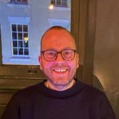 Dr Julian Hargreaves