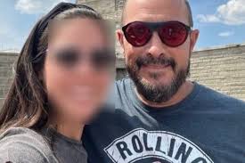 Se desprendió el acoplado de un camión, un auto lo chocó y murieron un  reconocido médico y su hijastro