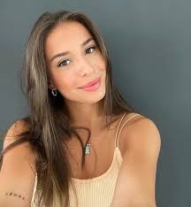 Trí tuệ nhân tạo xác định CLB nhiều WAGs quyến rũ nhất