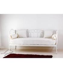 Divano letto in ferro battuto gloria spazio casa divano letto realizzato interamente in ferro battuto con tubolari e tondini lavorato e decorato nei minimi dettagli sia. 18 Idee Su Letti Divani Letto In Ferro Battuto Divano Letto Divani Letto Ferro Battuto