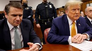 Federal Lawyers Are Fleeing Trump Administration in Droves