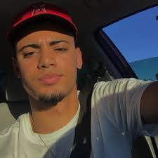 Cameron Jacobs ⁶𓅓 (@kingjacobs2) • Instagram photos and videos