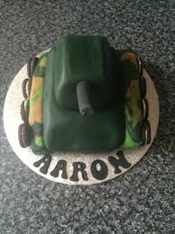 Army cap cake i made this cake for my niece's graduation from basic training. Lisa S Cakes A Army Tank Made Of Icing For A Little Boy Facebook