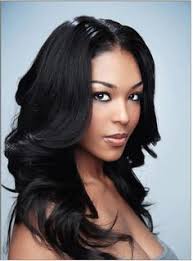 The razor can get a totally precise and blunt effect, an effect scissors simply cannot get. 27 Famous Layered Hairstyle For Natural Black Hair