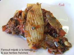 Mijotee De Fenouil A La Tomate Aux Herbes Fraiches Vanille Poivre Rose Recette Fenouil Recettes De Cuisine Plat Legume