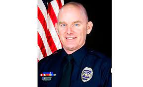 Dozens of arizona law enforcement officers from multiple agencies responded to a situation at a car dealership complex on friday that left one officer dead. Arizona 1 Officer Killed 1 Hurt By Suspect In Stolen Car Khon2
