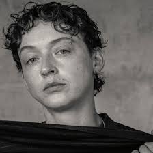 Alexander McQueen: Ready-to-wear AW17