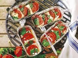 Tomaten Feta Pfanne Vom Grill Superschnelles Rezept Rezept Rezepte Essen Und Trinken Lecker