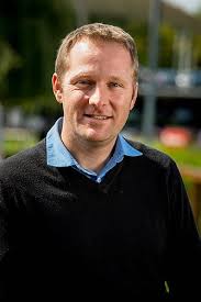 Customers can call on these numbers for subscribing its services or to inquire on existing account information or complain. Vodafone Uk S Customer Service Awards Highlight The Progress We Ve Made Vodafone Uk News Centre