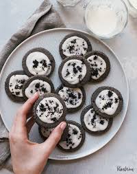 Cookies And Cream Shortbread Cookies Recipe Holiday Cookie Recipes Food Processor Recipes Christmas Desserts Easy