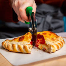 Gluten is a protein found in wheat, barley, rye and triticale (a cross between wheat and rye). Circle And Slice Gluten Free Cannoli Pistachio Picture Of Circle Slice London Tripadvisor