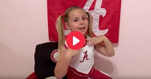 As an aside, ut's retro davy crockett logo is badass. Alabama Girl Halen Smith Is Easily The Crimson Tide S Biggest Fan Fanbuzz