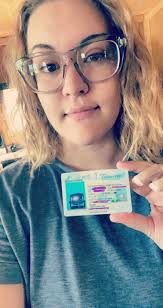 Tennessee Woman's License Accidentally Showed Photo of Empty Chair