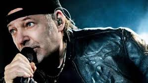 Trovi le canzoni di vasco rossi: Vasco Rossi Canzoni Le Piu Belle E Facili Da Suonare