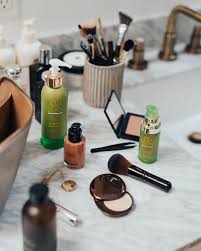 Pinard vanity set with stool and mirror. 10 Brilliant Makeup Storage Ideas How To Organize Makeup