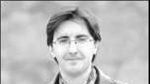 FRANCISCO MONTOTO VEIRA, Psicólogo, que ayer habló en Cambados sobre acoso  escolar: "El niño que sufre acoso se siente inseguro, está bajo de  autoestima"