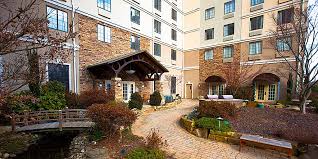 See all available apartments for rent at the savoy luxury apartments in atlanta, ga. Hotel Suites In Atlanta Staybridge Suites Atlanta Buckhead