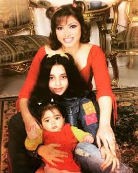 الفنانة روجينا | #ساعة_وحده مع علي نجم. Ø±ÙˆØ¬ÙŠÙ†Ø§ ÙÙŠ Ø¹Ø§Ù…Ù‡Ø§ Ø§Ù„Ù€45 ØµÙˆØ± ØªØ¤ÙƒØ¯ Ø£Ù†Ù‡Ø§ ØªÙ†Ø§ÙØ³ Ø§Ø¨Ù†ØªÙŠÙ‡Ø§ ÙÙŠ Ø§Ù„Ø´Ø¨Ø§Ø¨ ÙˆØ§Ù„Ø­ÙŠÙˆÙŠØ© Ù…Ø¬Ù„Ø© Ù‡ÙŠ