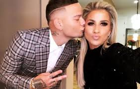 Why kane brown's wife katelyn chose a 'sleek and simple' wedding dress. Kane Brown And Wife Katelyn Already Questioned About Baby Plans