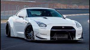 Front spoiler front spoiler extensions front wide fenders (+4.7cm per side) rear wide fenders (+9.5cm per side) side skirts side skirts extensions rear diffuser led stop light rear wing note: 800hp Nissan Gt R R35 Liberty Walk Widebody Monster Knysna Simola 2017 Youtube