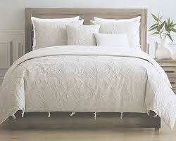 Amazon Com Tahari Home Maison Bedding King Size Luxury 3 Piece Duvet Comforter Cover Set Textured Woven Cotton Cl In 2020 Duvet Comforters Tahari Home Comforter Cover