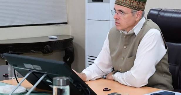 Brigadier Chirag Ghura Calls On J-K LG, Discusses Amarnath Yatra Track Development