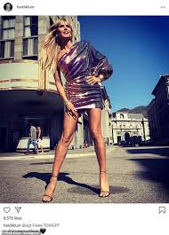 She and vergara fill spots left by. Heidi Klum Wears Iridescent One Shoulder Dress For America S Got Talent Finale Daily Mail Online