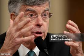 304 William Longworth Photos & High Res Pictures