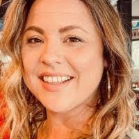 Amanda Brazeau's Instagram, Twitter & Facebook