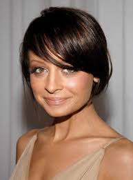 Celebrities Short Brown Hair Google Search Brown Hair With Highlights Low Lights Hair Hair Color Chocolate