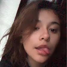 Hilda Quintanilla's Instagram, Twitter & Facebook