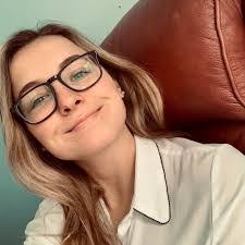 Donna Forcier's Instagram, Twitter & Facebook