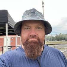 Chris Leavy (@CaptainLeavy)