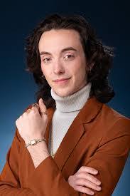 Ruth Ben's Instagram, Twitter & Facebook